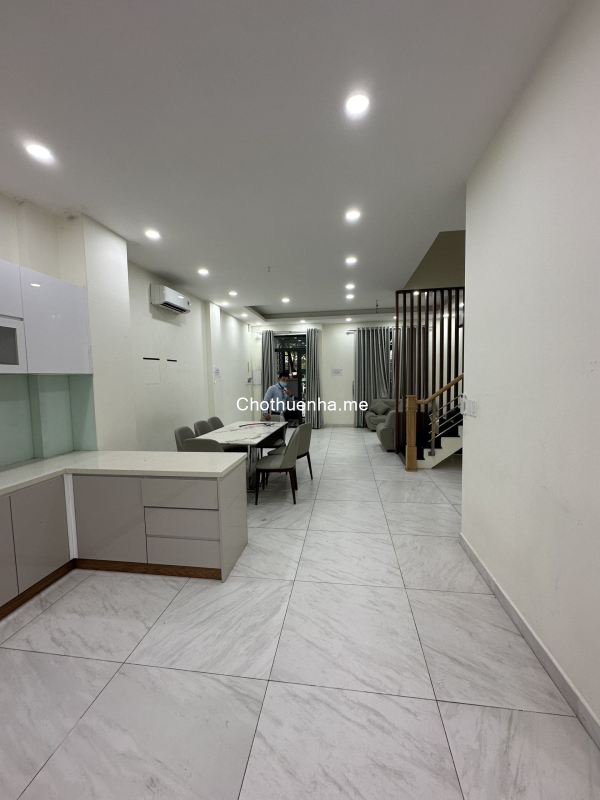 Nhà phố liền kề nguyên căn, ngang 6 dài 20m, ngay mặt tiền lớn Lakeview City