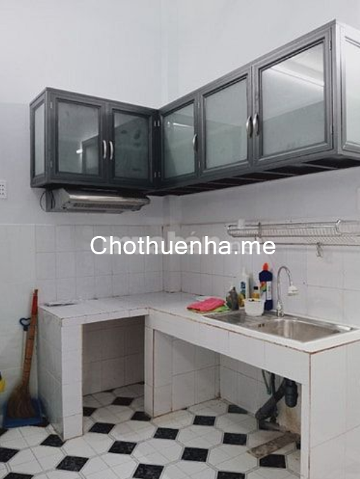 Cho thuê nhà hẻm Nguyễn Thị Minh Khai, diện tích 40m2, 12 triệu/tháng