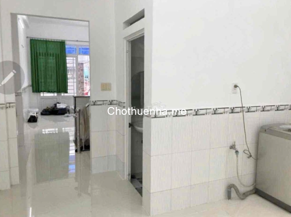 Nhà nguyễn căn 56m3, hẻm Huỳnh Tấn Phát, quận 7