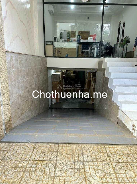 Cho thuê nhà mặt tiền Phan Xích Long, Phú Nhuận, 5x18m