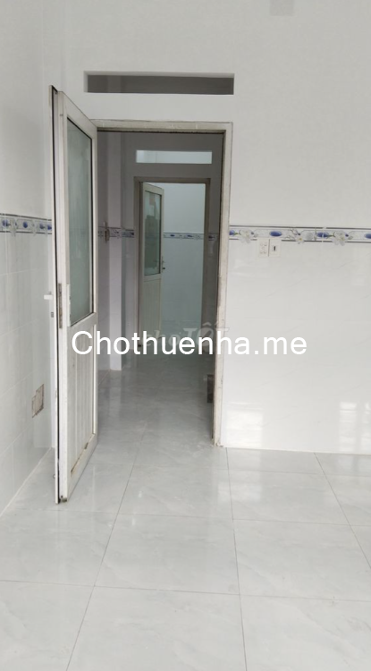 Nhà cho thuê mặt tiền QL22, quận 12, gần bên xe An Sương