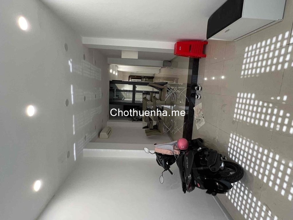 Cho thuê nhà mặt tiền Nguyễn Văn Đậu, 5 tầng - 53 m2, view đẹp,