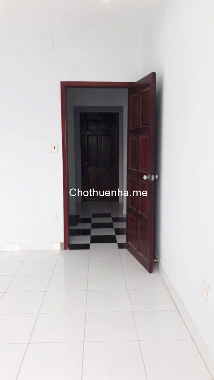 Nhà 1 trêt 1 lầu 2 phòng ngủ 2 vệ sinh, Nguyễn Văn Quỳ, quận 7