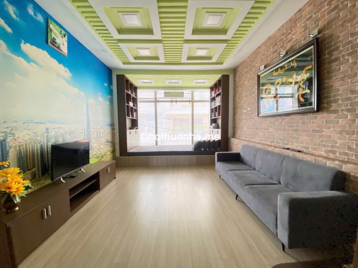 Nhà mới 4 Tầng Full nội thất, Góc 2 MT Trần Thái Tông, P15, Tân Bình