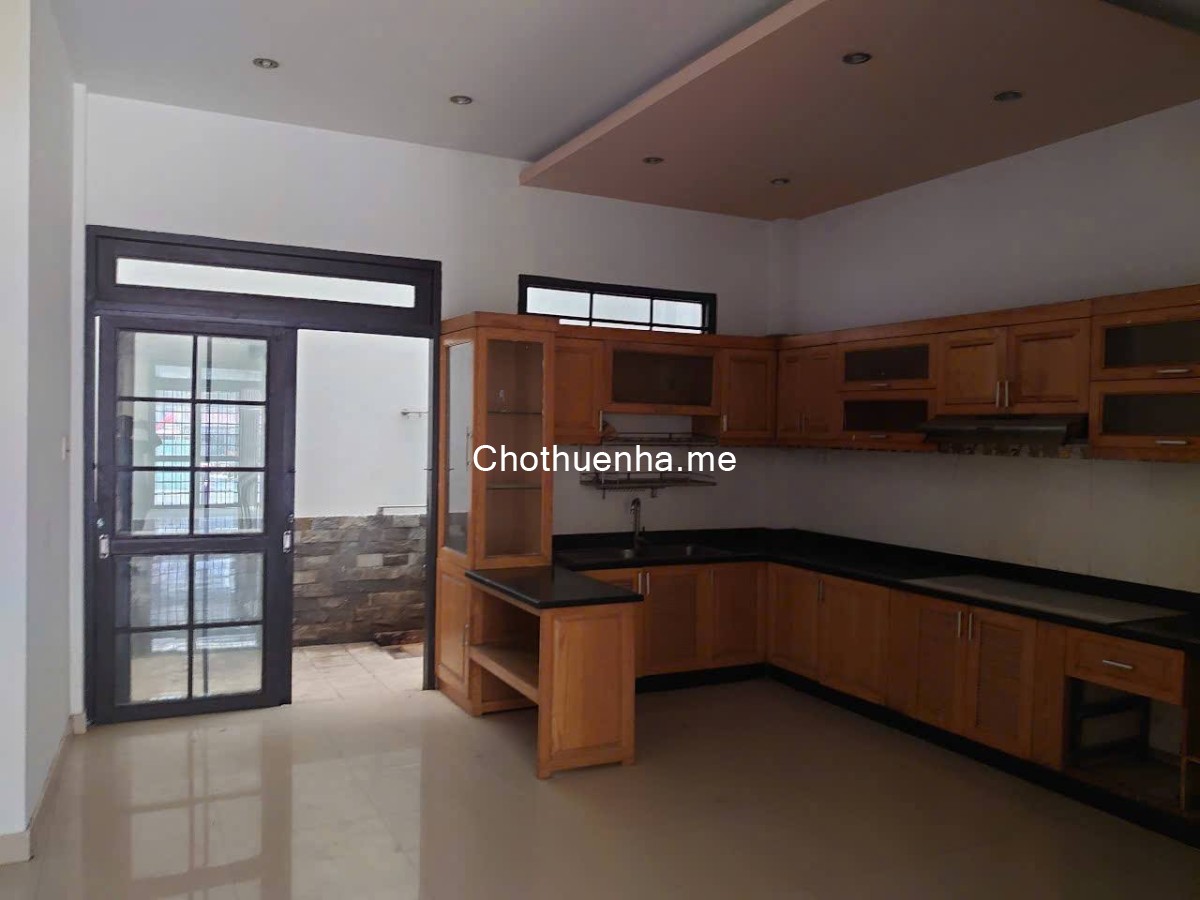 Cho thuê nhà Dương Quảng Hàm, Gò Vấp, DT 100m2, 3PN4WC, MT siêu đẹp, giá 35tr