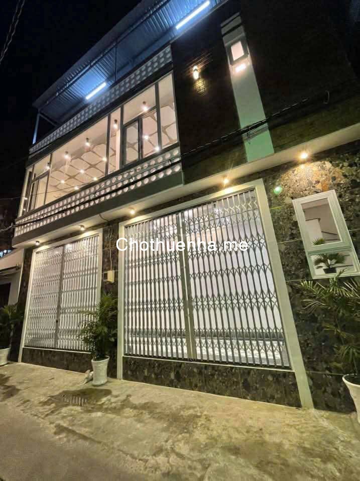 Nhà cho thuê sau sân vận động Phú Thọ, giáp 3/2, Lê Đại Hành