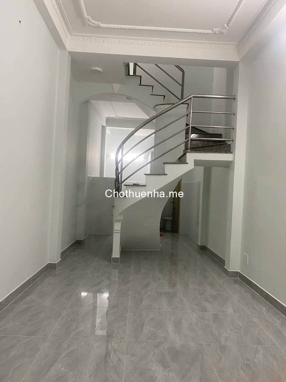 Cho thuê nhà nguyên căn Nam Kỳ Khởi Nghĩa, Q3, DT 33m2, 4PN3WC, giá 15 triệu/tháng