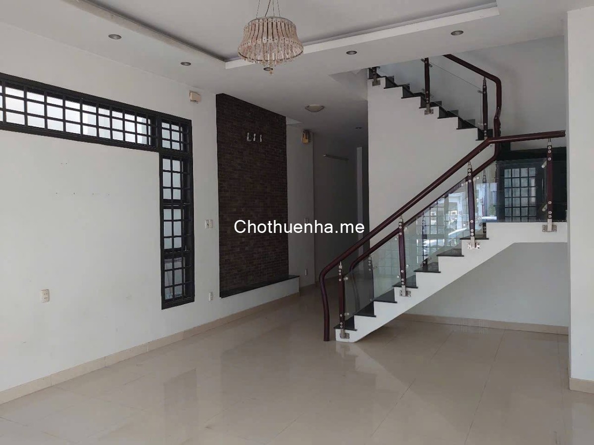 Cho thuê nhà Dương Quảng Hàm, Gò Vấp, DT 100m2, 3PN4WC, MT siêu đẹp, giá 35tr