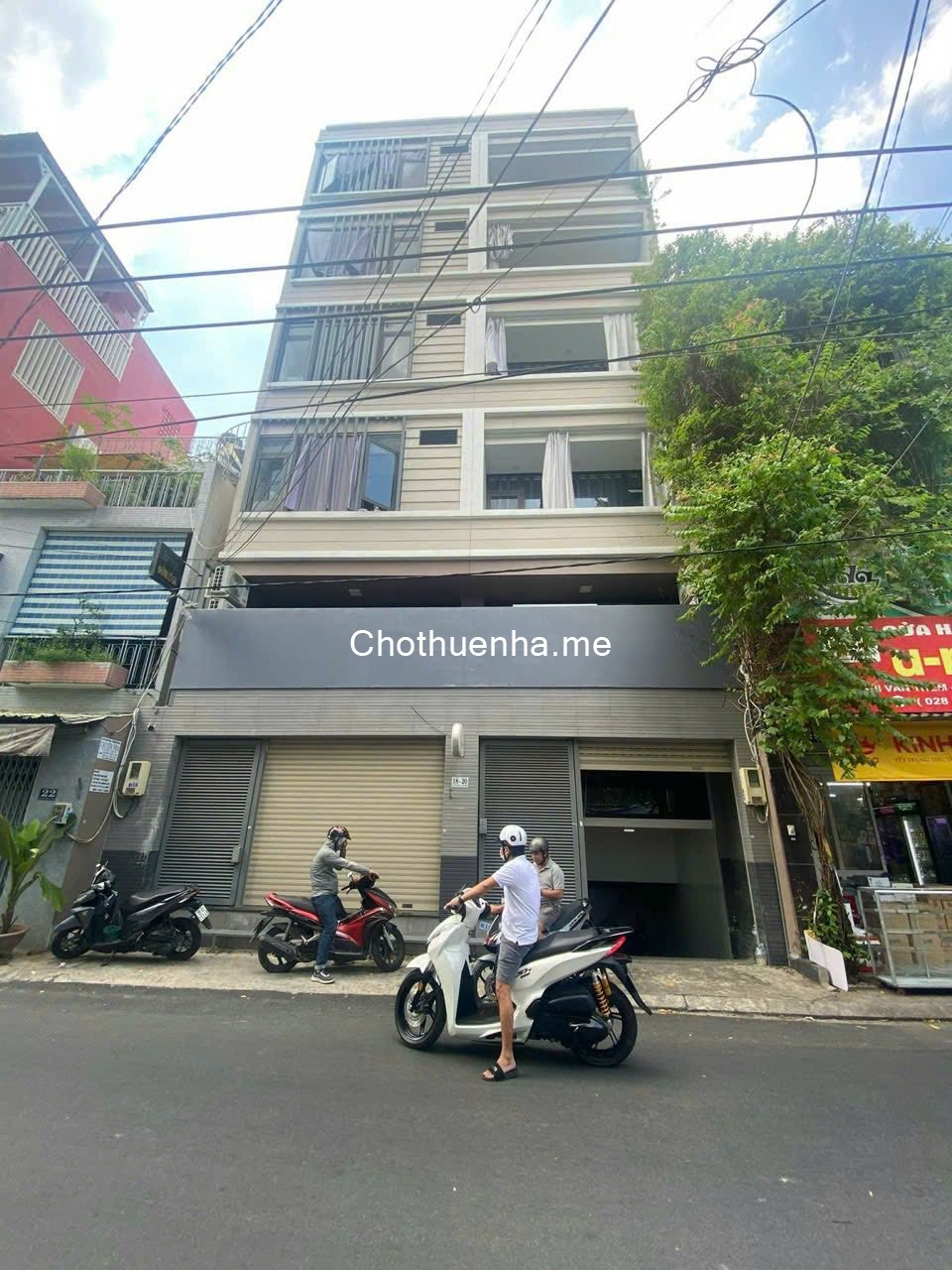 Cho thuê nhà Bùi Văn Thêm, Phú Nhuận, DT 60m2, dùng làm MBKD, giá 18 triệu/tháng