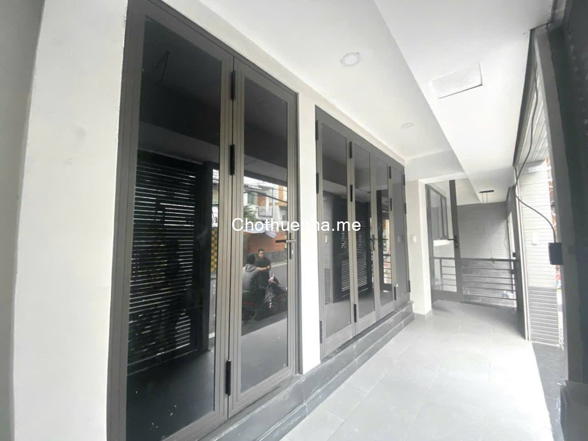 Cho thuê nhà Bùi Văn Thêm, Phú Nhuận, DT 60m2, dùng làm MBKD, giá 18 triệu/tháng
