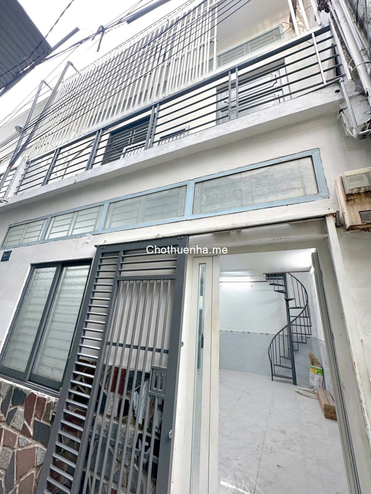 Cho thuê nhà Lạc Long Quân, Tân Bình, DT 30m2, FULL NT, giá chỉ 10 triệu/tháng