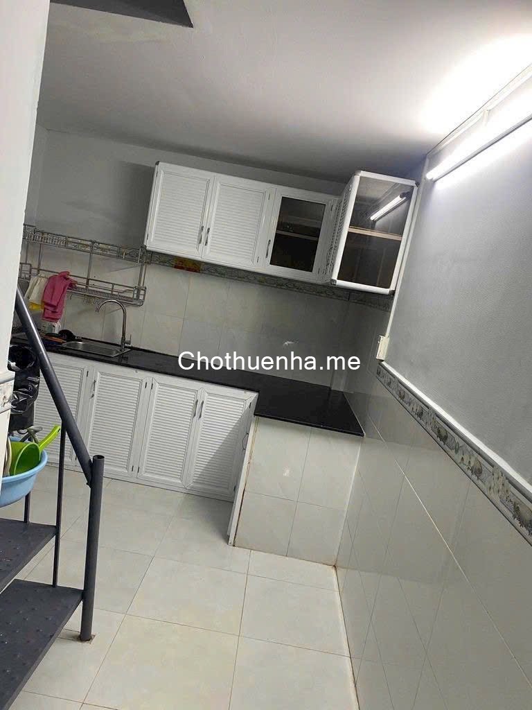 Nhà nguyên căn hẻm Nguyễn Sỹ Sách, Tân Bình, DT 61m2, 3PN3WC, giá 9 triệu/tháng
