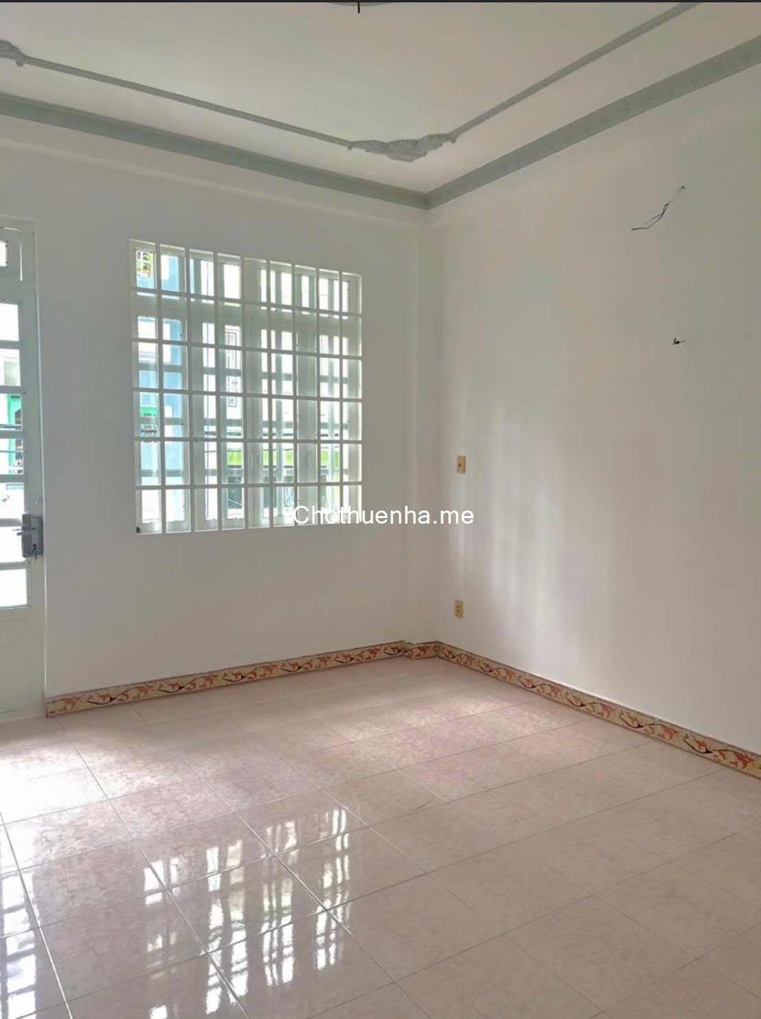 Cho thuê nhà nguyên căn mặt tiền đường Bình Phú 2 lầu 1 sân thượng