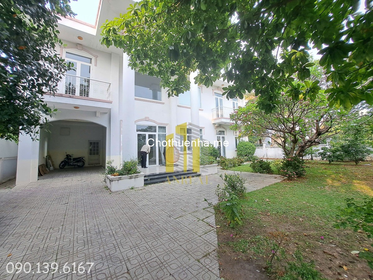 Biệt Thự Trần Não 530m2 Sân Vườn - Hồ Bơi - An Ninh Tuyệt Đối Giá 75 Triệu