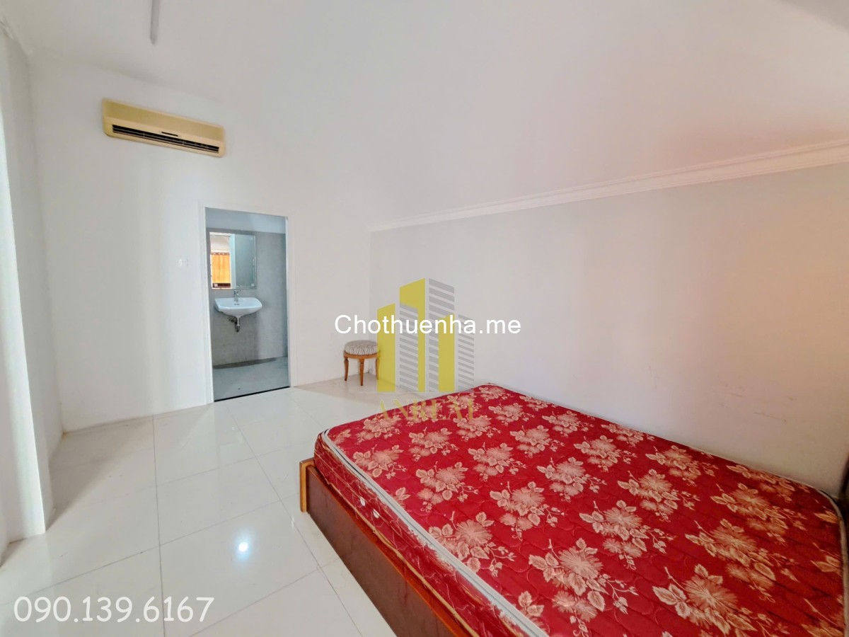 Biệt Thự Trần Não 530m2 Sân Vườn - Hồ Bơi - An Ninh Tuyệt Đối Giá 75 Triệu