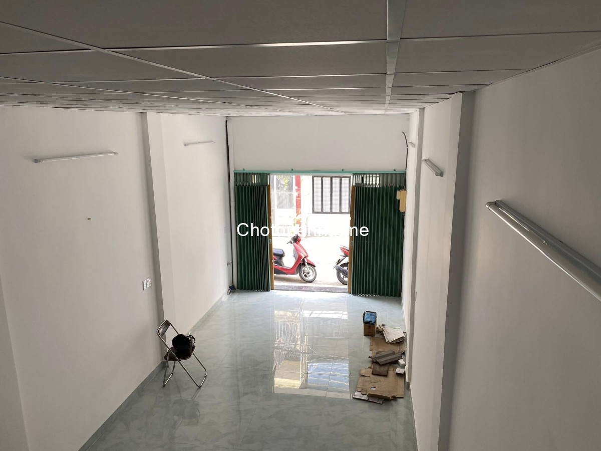 Cho thuê nhà HXH CMT8, Tân Bình, DT 60m2, gần bv Thống Nhất, giá 12 triệu/tháng