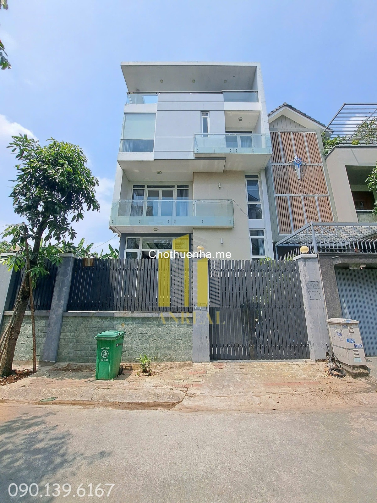 VIlla Thiết Kế Hiện Đại Gần Trần Não Hầm 3 Lầu Giá 83 Triệu