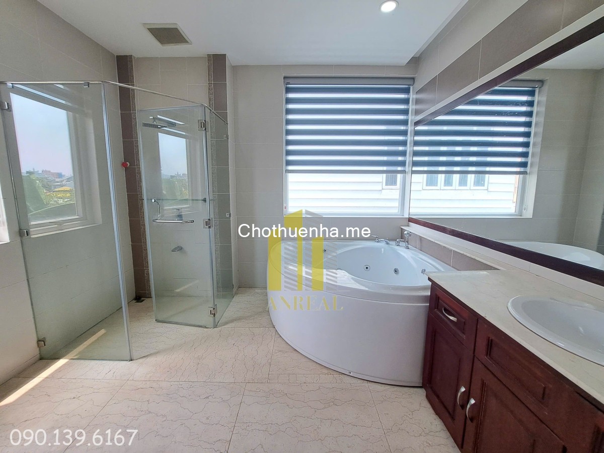 VIlla Thiết Kế Hiện Đại Gần Trần Não Hầm 3 Lầu Giá 83 Triệu