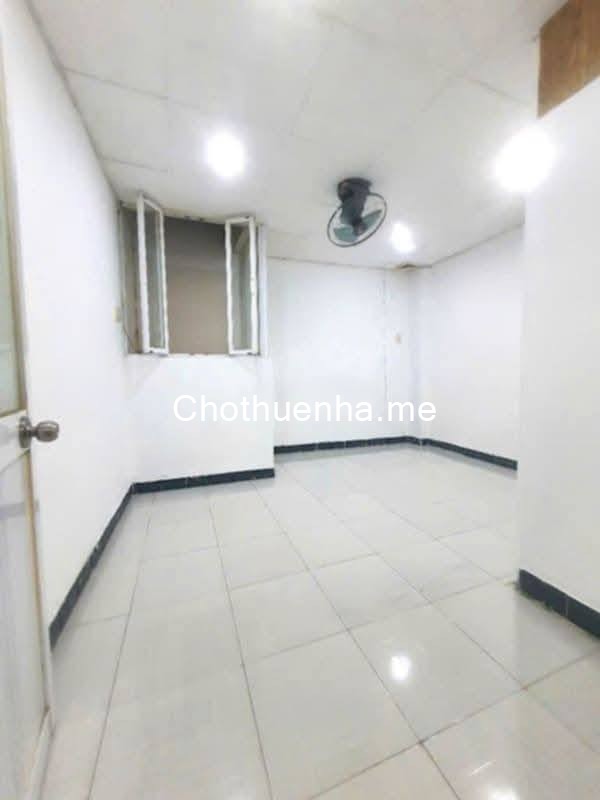 Cho thuê nhà HXH Lê Văn Sỹ, Tân Bình, DT 44m2, 3PN1WC, khu an ninh, giá 11 triệu/tháng