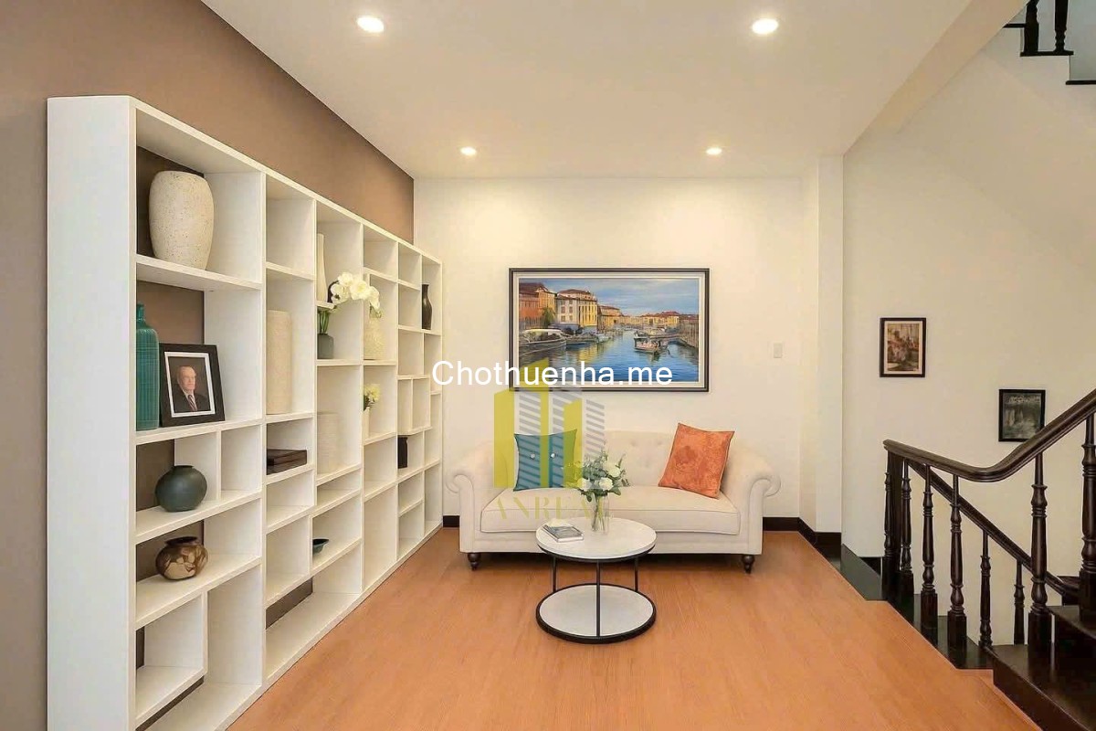 Villa Thảo Điền đầy đủ nội thất sân vườn giá 40 triệu