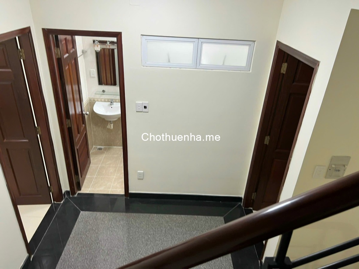 Cho thuê nhà 793/28/1/x Khu Kiều đàm ,Quận 7 dt 5x15m 3 lầu,st