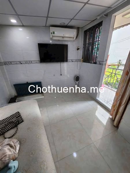 Cho thuê nhà Chu Văn An, Bình Thạnh, DT 14m2, vị trí trung tâm, gần chợ Cây Diệp, giá 6 triệu/tháng