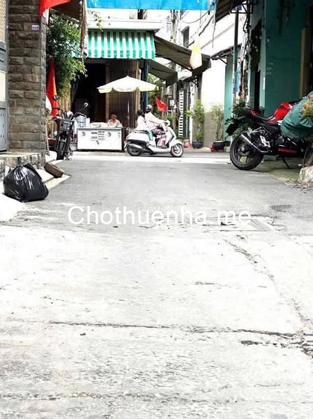 Cho thuê nhà Lê Cảnh Tuân, Tân Phú, DT 64m2, KDC đông đúc, thuận tiện KD online, giá 13 triệu