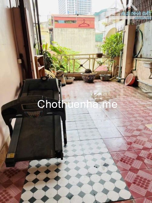Cho thuê nhà nguyên căn ngõ 161 Thịnh Quang 45m2, 4 tầng x 4 ngủ, 14.5 Triệu
