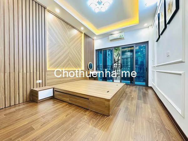 Cho thuê nhà ngõ 22 Tôn Thất Tùng, 4 tầng x 30m2, Full đồ chỉ việc vào ở, 12.5 triệu