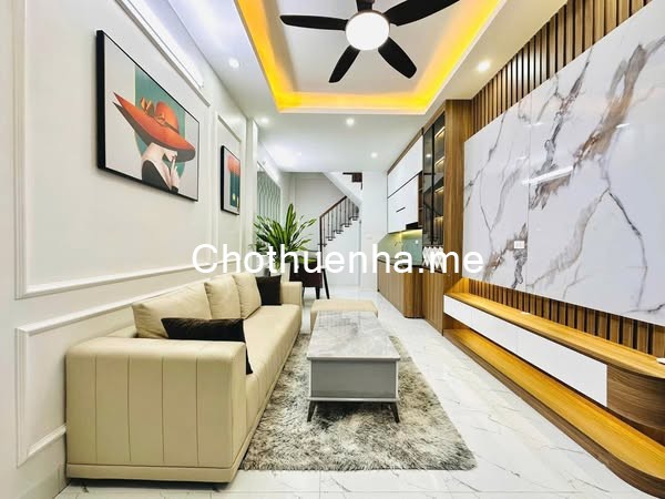 Cho thuê nhà ngõ 22 Tôn Thất Tùng, 4 tầng x 30m2, Full đồ chỉ việc vào ở, 12.5 triệu