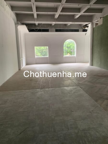Cho thuê MBKD Ngõ ô tô Phố Hồ Tùng Mậu làm Bia, Nhà hàng, Game... 350m2 x 2 tầng