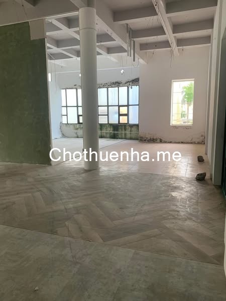 Cho thuê MBKD Ngõ ô tô Phố Hồ Tùng Mậu làm Bia, Nhà hàng, Game... 350m2 x 2 tầng