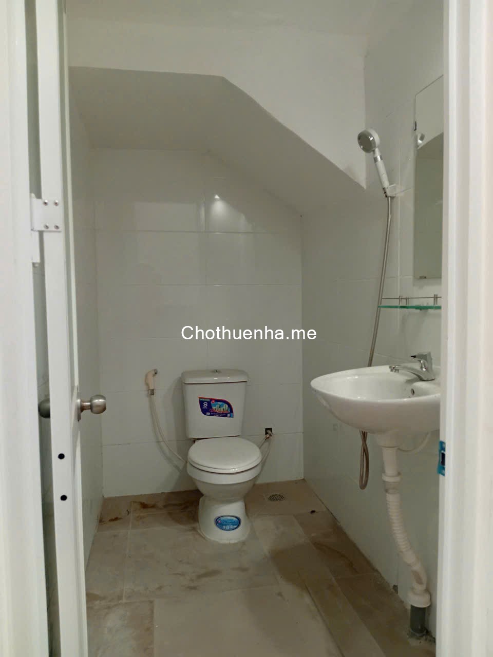 CHO THUÊ NHÀ, 484 CỘNG HÒA - TÂN BÌNH- GẦN ETOWN  - GIÁ CHỈ 28 TR