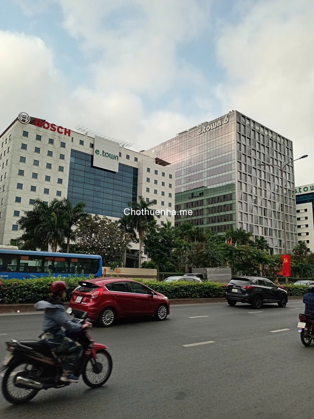 CHO THUÊ NHÀ, 484 CỘNG HÒA - TÂN BÌNH- GẦN ETOWN  - GIÁ CHỈ 28 TR