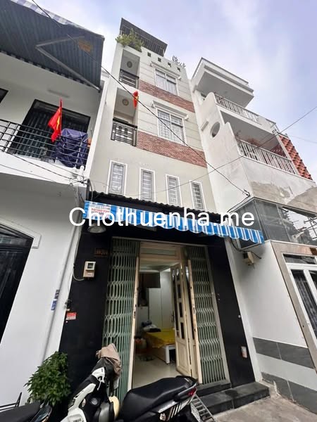 Cho thuê nhà hẻm Hoàng Hoa Thám, Bình Thạnh, DT 24m2, 2PN3WC, phù hợp gia đình ở, giá 13 triệu/tháng