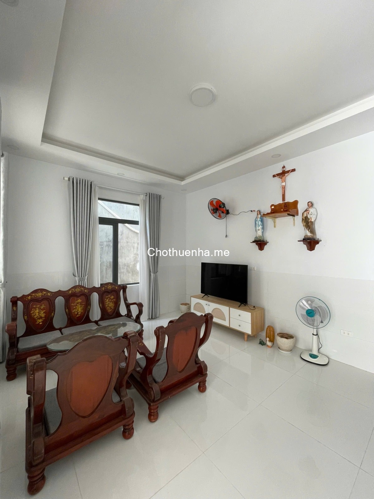 Cho thuê nhà nguyên căn (3PN) + kinh doanh 150m² mặt tiền đường lớn, gần sân bay Phan Thiết