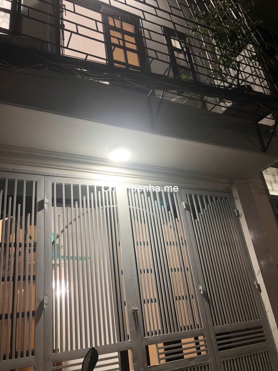 Cho thuê nhà đường Hoàng Mai, 35m2, 3 tầng