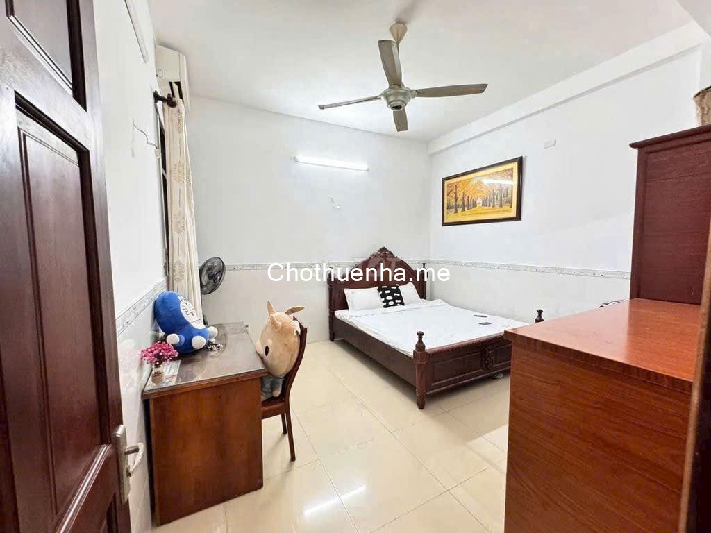 Nhà nguyên căn đủ nội thất cho thuê tại Tân Thuận Đông quận 7