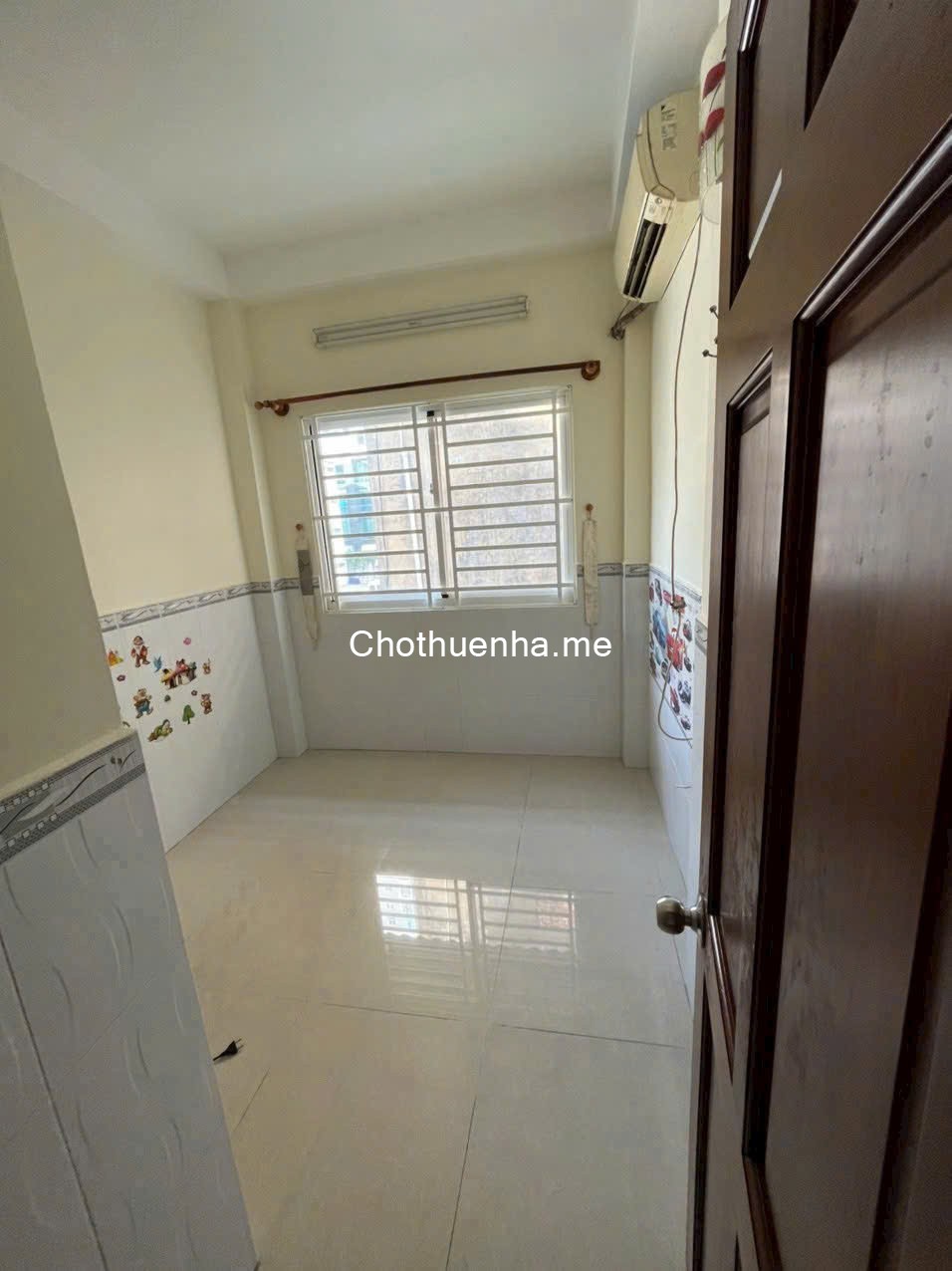 Cho thuê nhà nguyên căn 1 trệt, 1 lửng, 2 lầu – 11tr/tháng