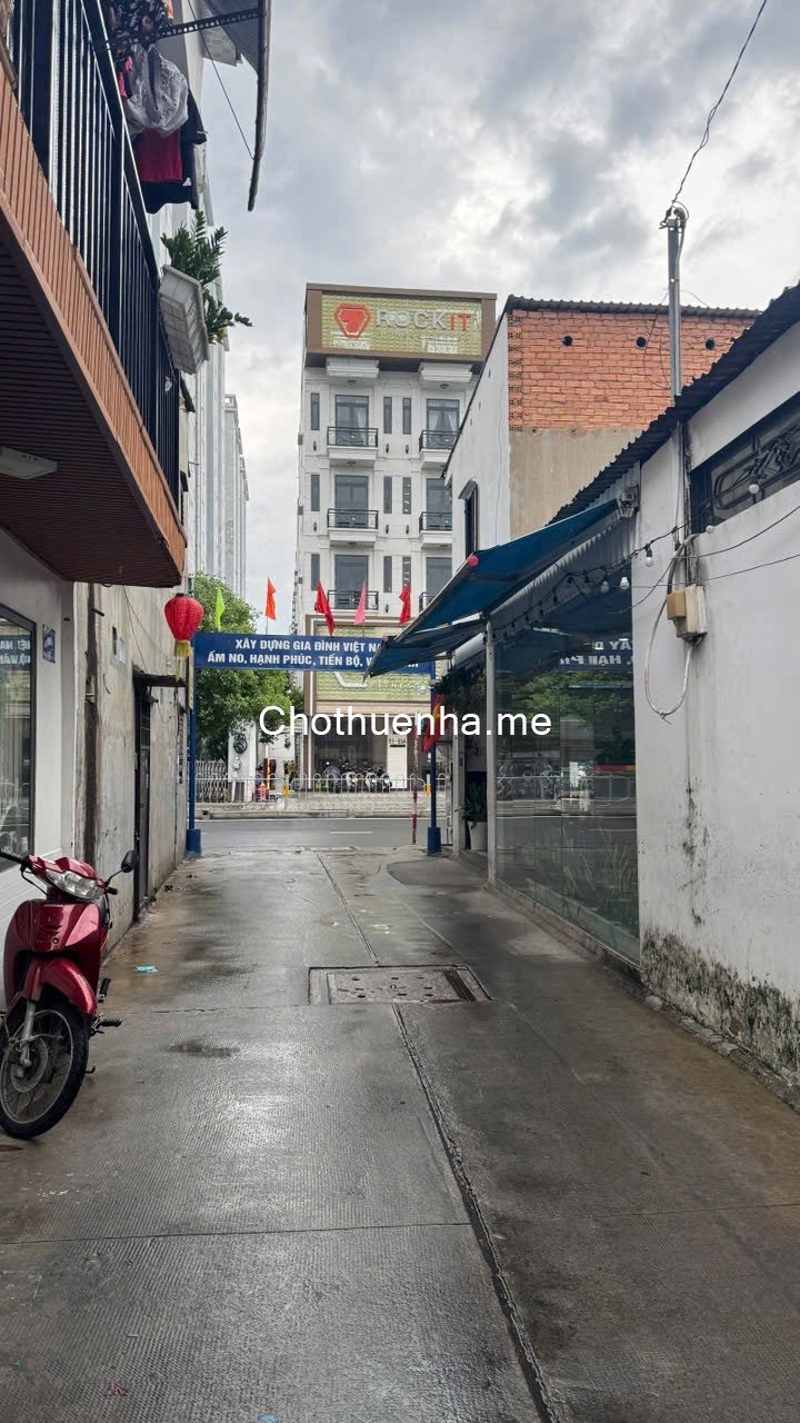 Cho thuê nhà VTKD 6M Kế mặt tiền Nguyễn Sơn dt 8 x 3 - 2 tầng chỉ 5,5 triệu