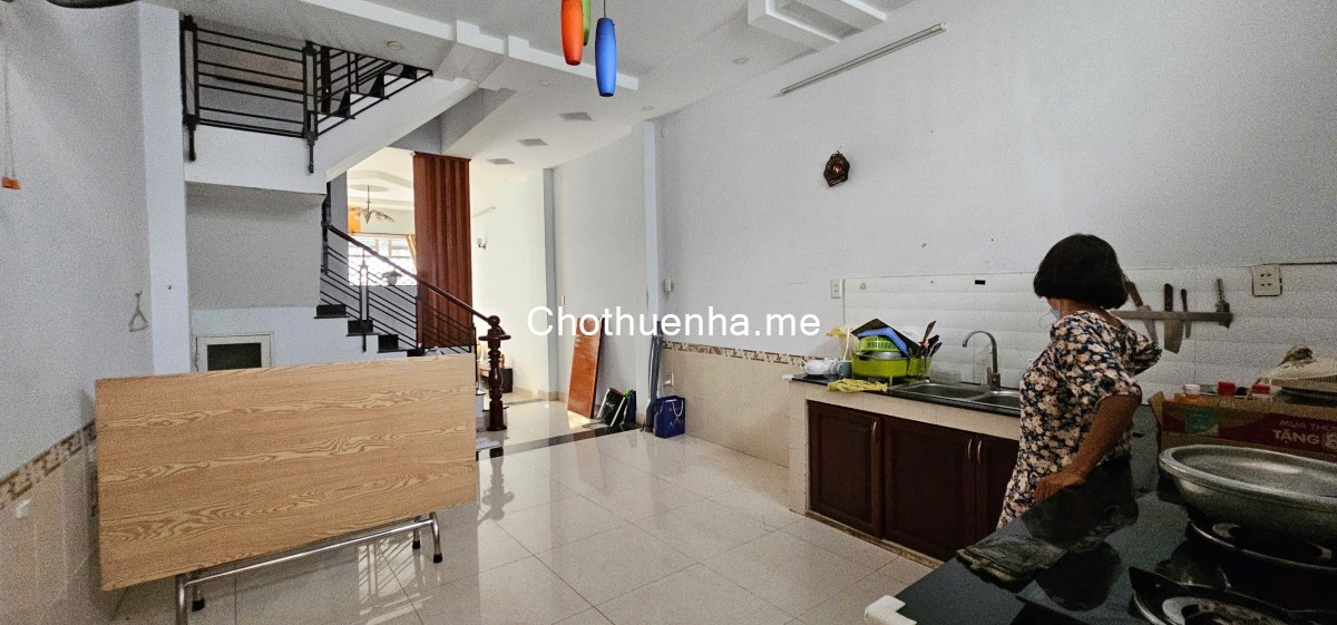 Cho thuê nhà - 1 trệt + 1 lầu (2PN + 2WC) - Gần Gigamall - P. Hiệp Bình Chánh - Thủ Đức