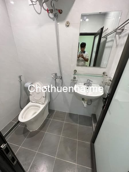 Cho thuê nhà ngõ Thịnh Quang, 5 tầng x 40m2, 3 ngủ khép kín, 15m ô tô, 14 triệu