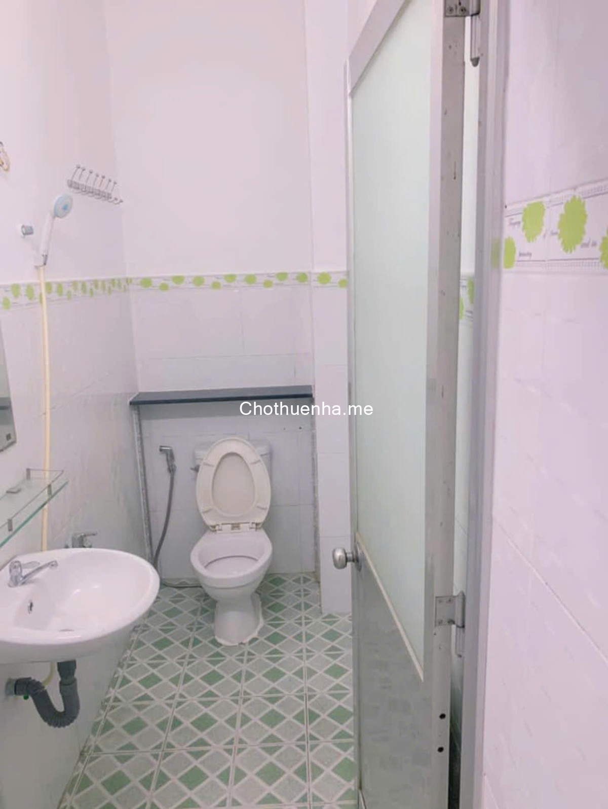 Nhà nguyên căn tại Thủ Đức cần cho thuê.
