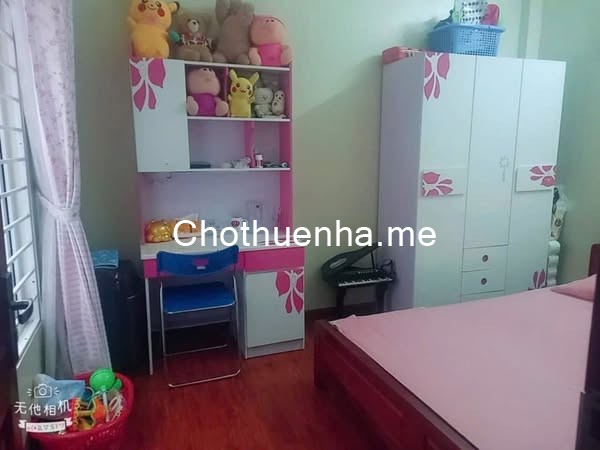 Cho thuê nhà ngõ 553 Giải Phóng, 4 tầng x 45m2, 5PN, 15 Triệu làm văn phòng, KD online