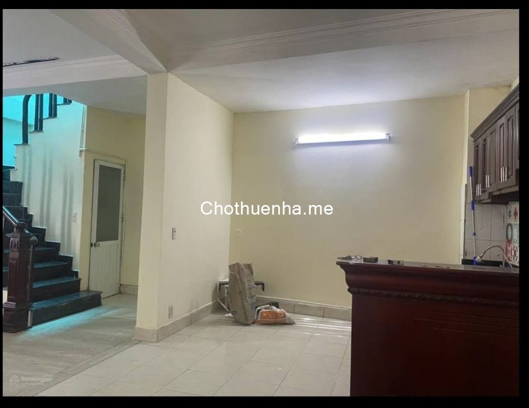 Cho thuê nhà Ngõ Quỳnh 2.5 tầng x 50m2, 2 ngủ làm VP, C.ty, Spa, Lớp học, ở gđ 9.5 Triệu/th