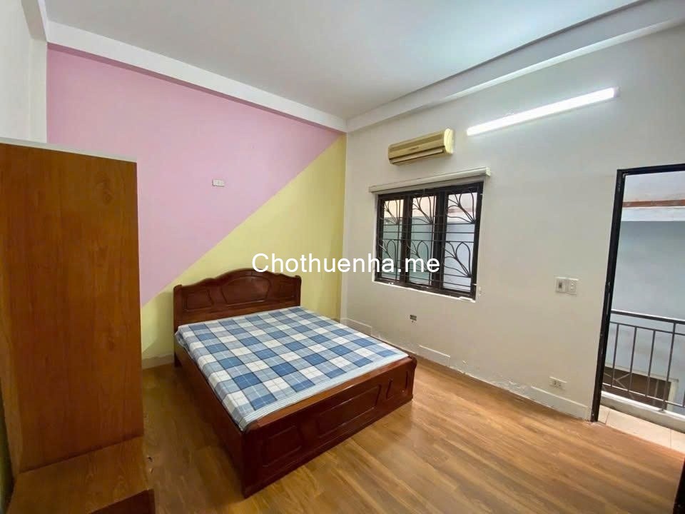 Cho thuê nhà nguyên căn Nguyễn Trãi 3.5 tầng x 40m2, 3 ngủ, 3 WC, 12 Triệu