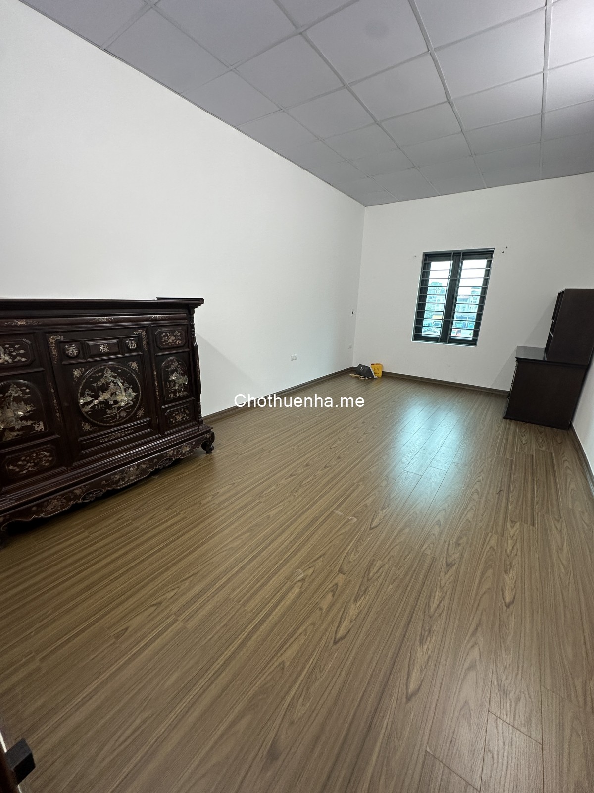 Cho thue nhà chính chủ Nguyễn Văn Cừ, Long Biên, Hà Nội, oto đỗ cửa ngày đêm, 11 tr