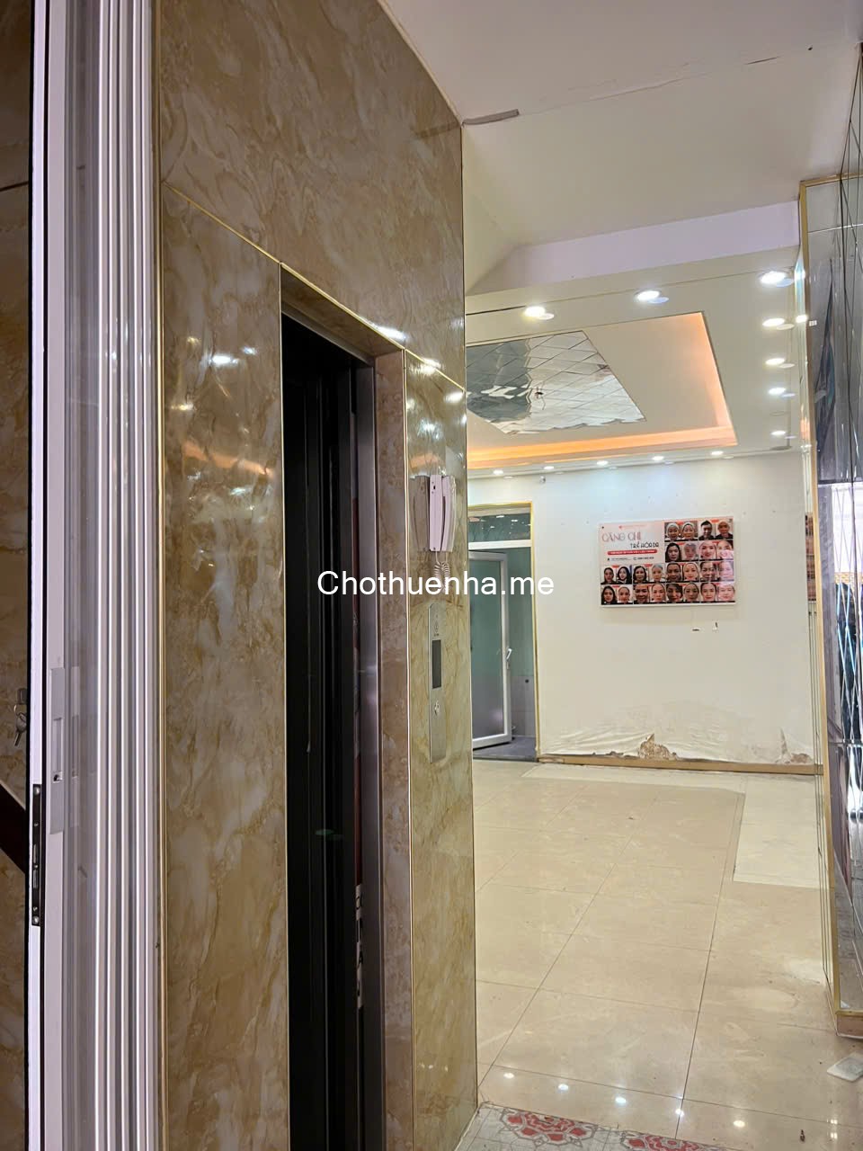 Cho thuê mặt tiền kinh doanh sát Chợ Bến Thành, Quận 1, 351 Trần Hưng Đạo, Hầm, 5T, có TM, PCCC
