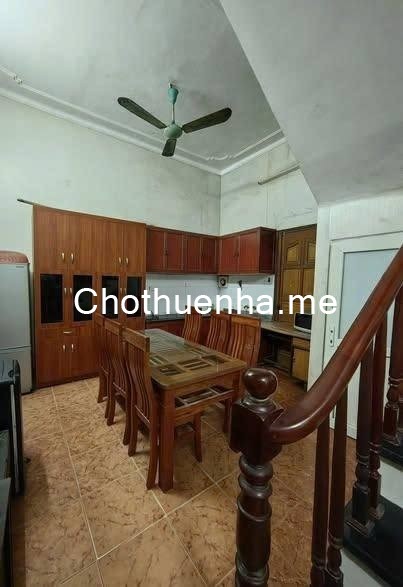 Cho thuê nhà phố Bạch Mai, Hai Bà Trưng. Giá 10 triệu