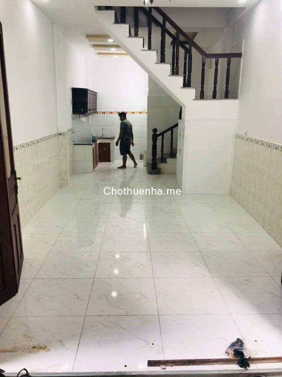 Nhà nguyên căn 2PN – 2WC, hẻm Nguyễn Cửu Vân, P.17, Bình Thạnh